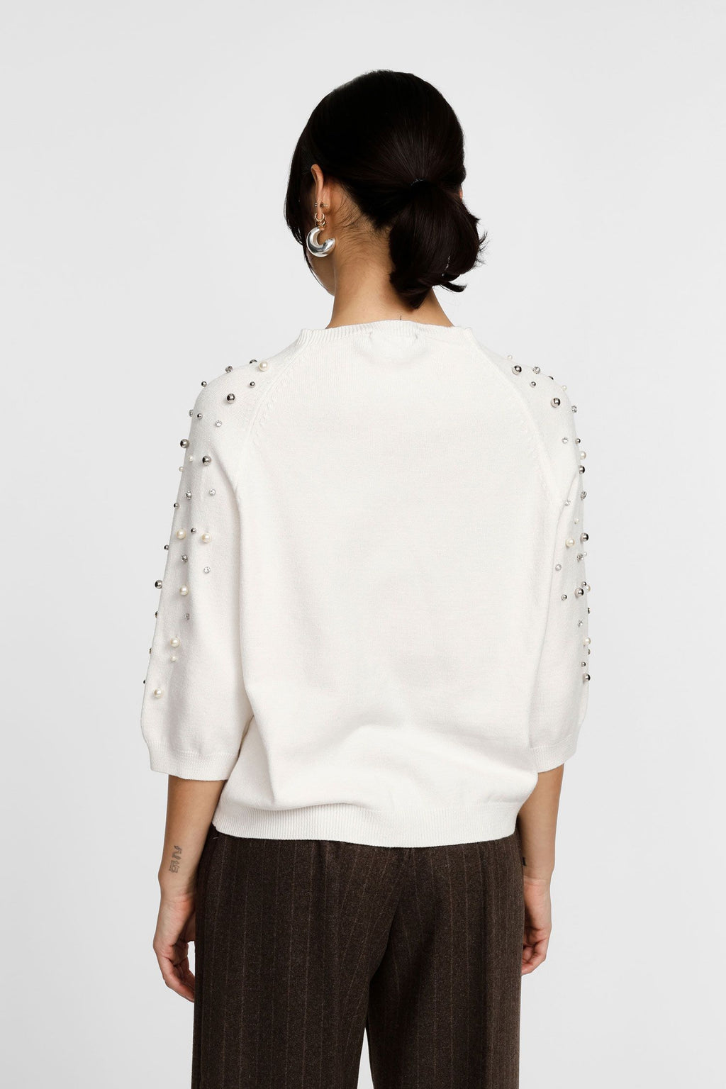3/4 sleeves sweater