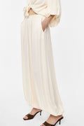 Wide-leg trousers