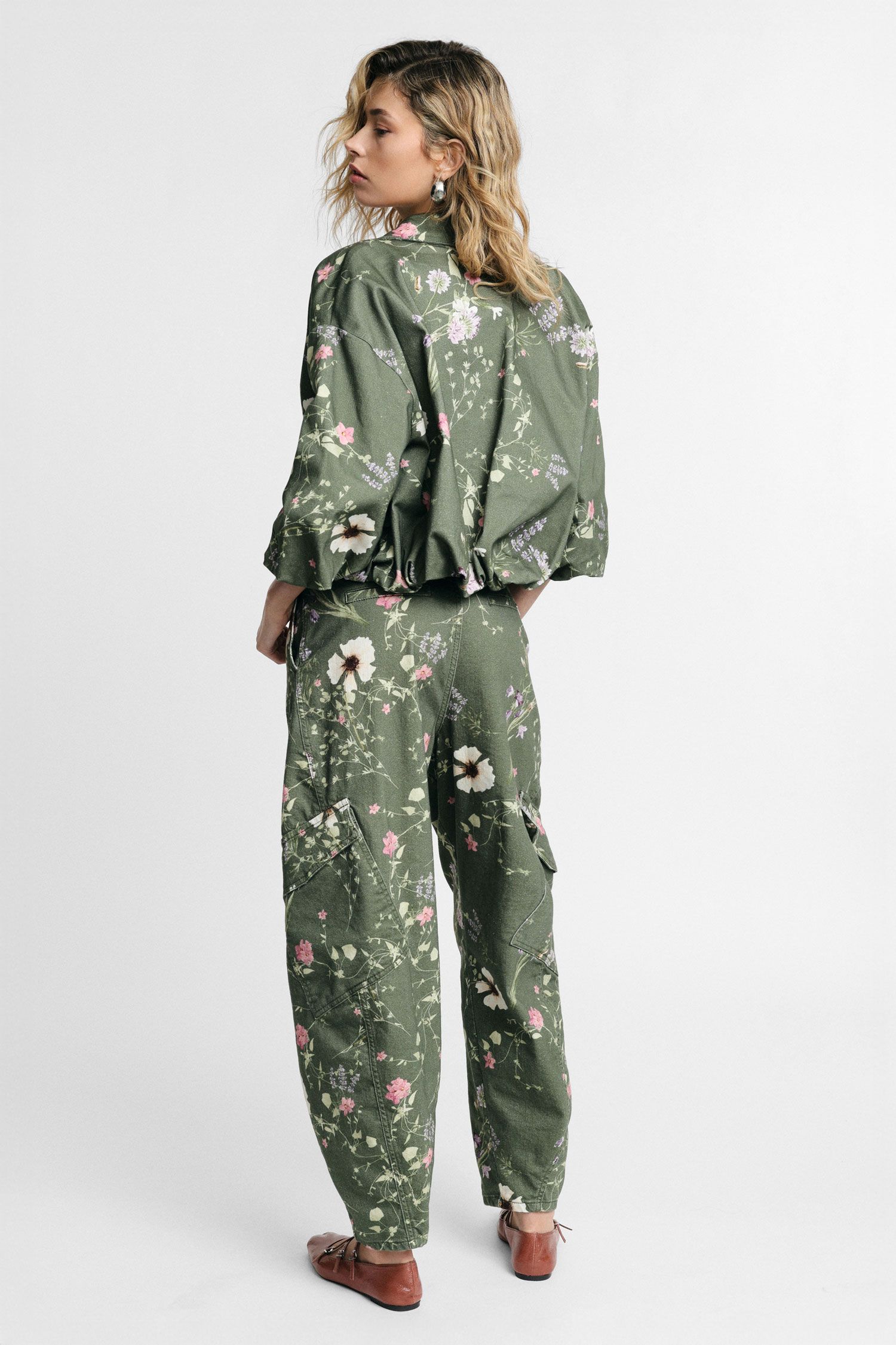 Floral print cargo