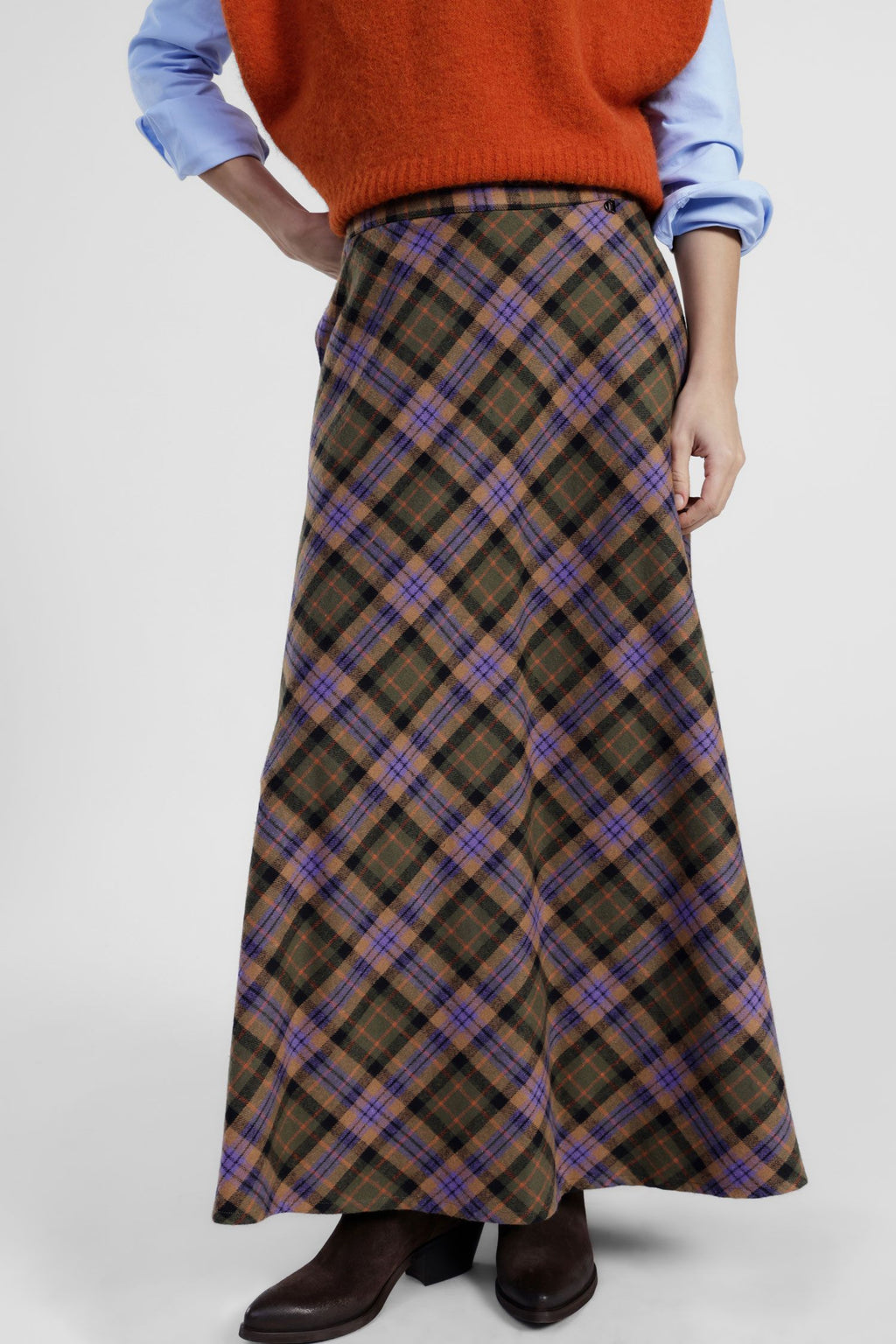 Long skirt
