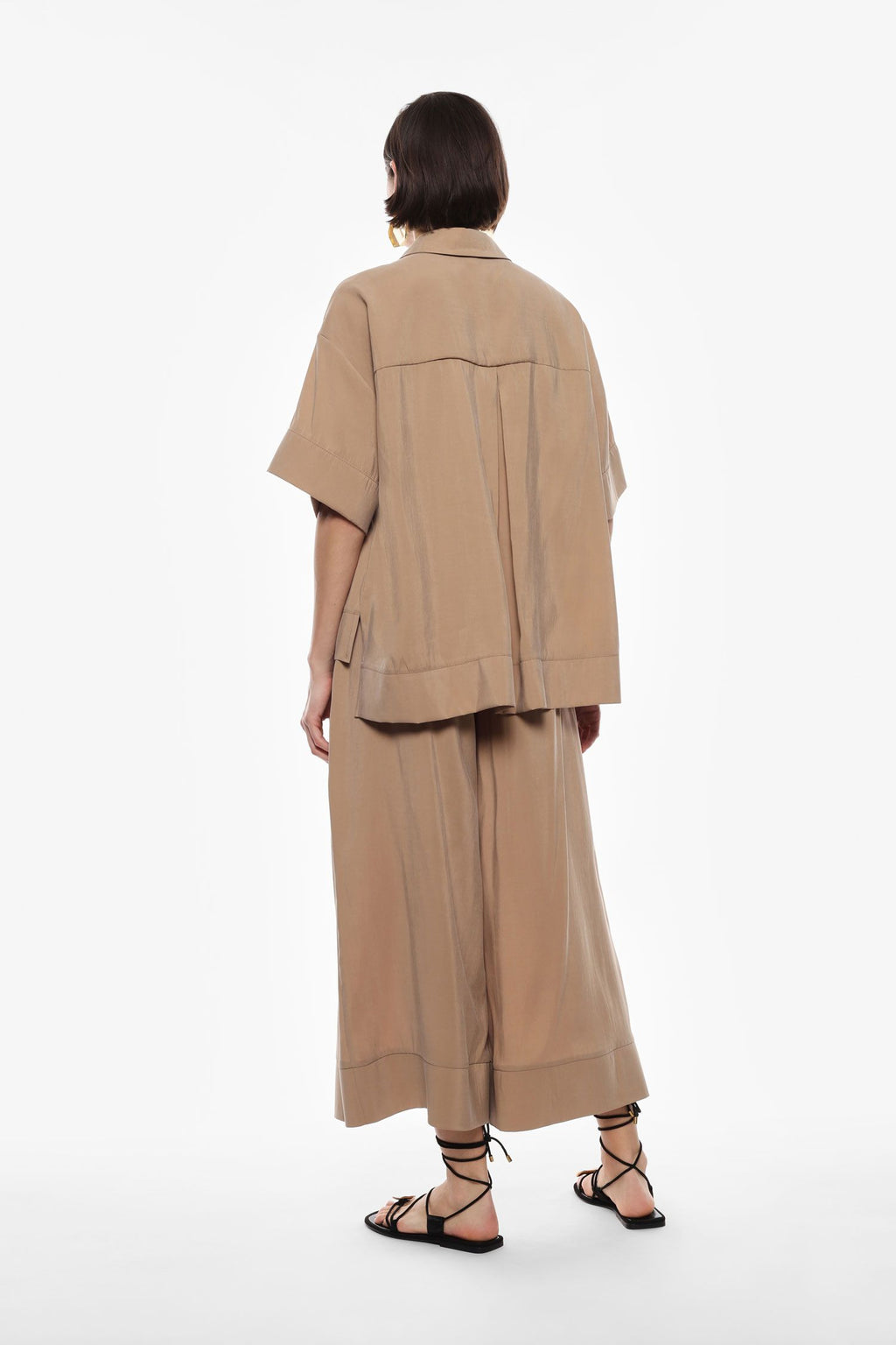 Cropped trousers