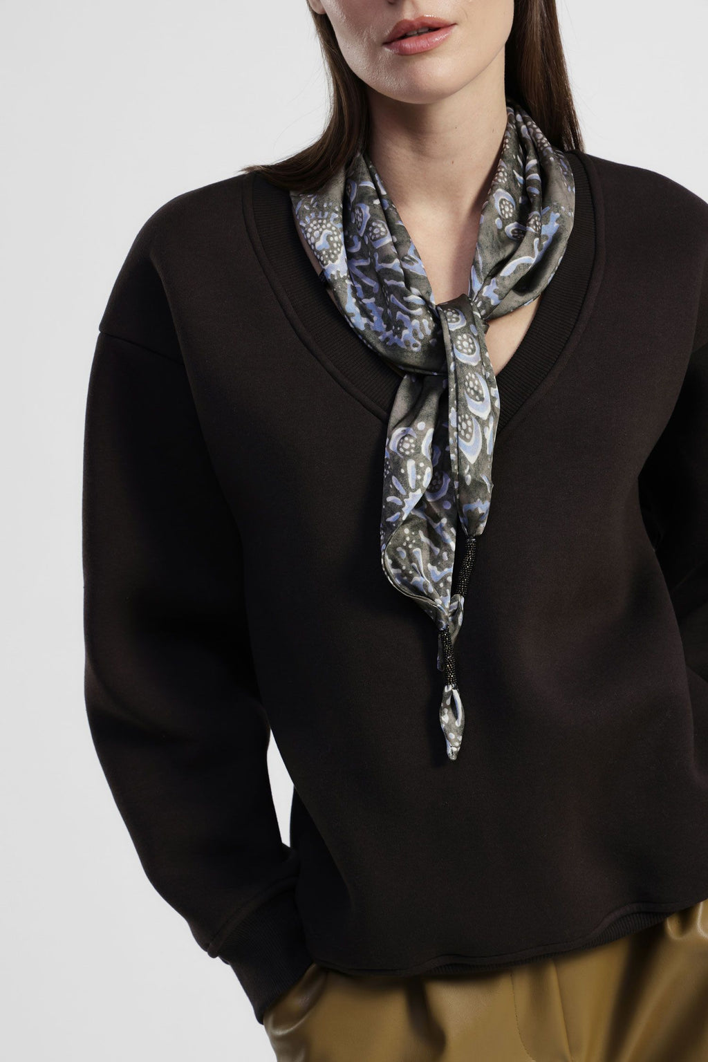 V-neck sweatshirt