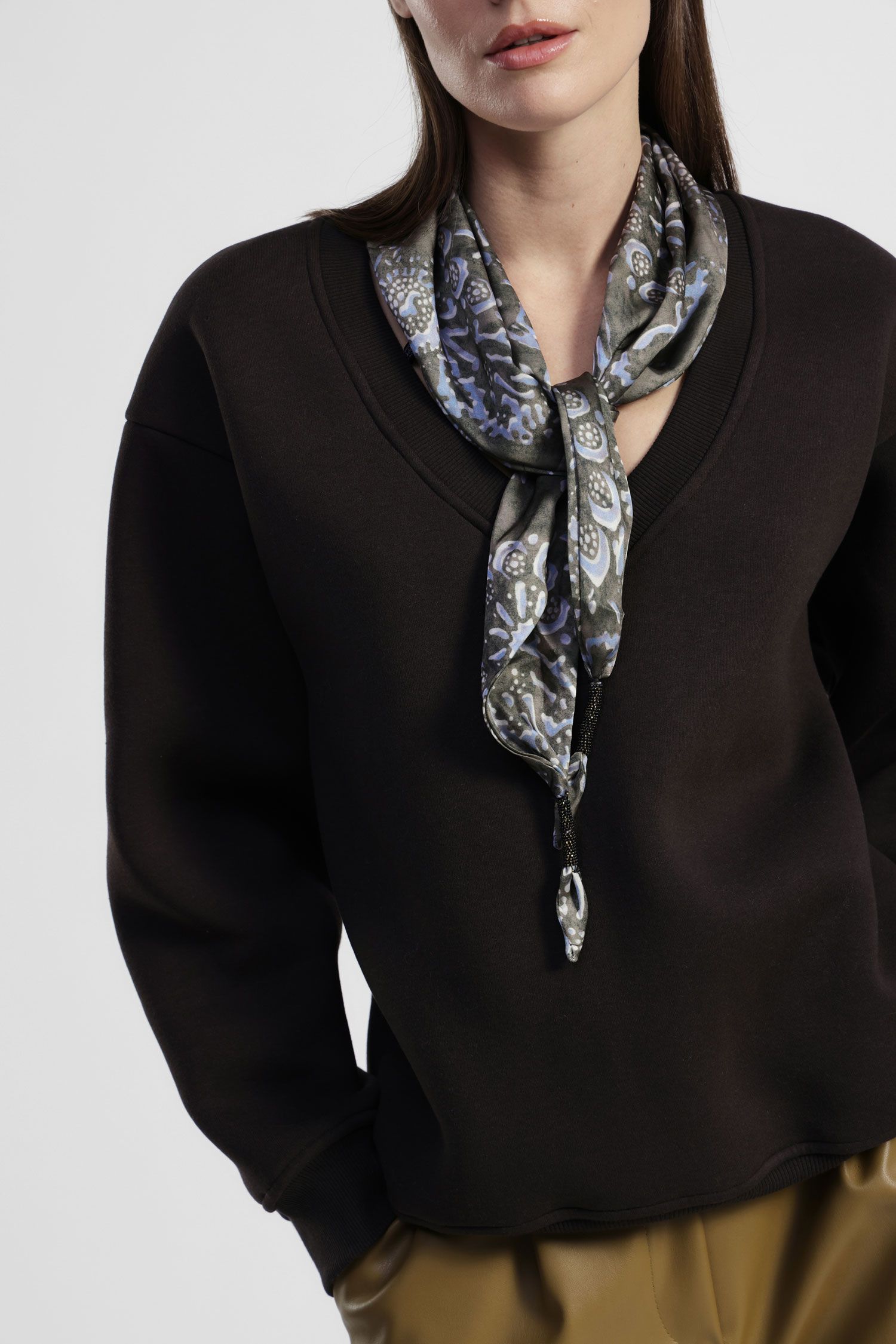 V-neck sweatshirt