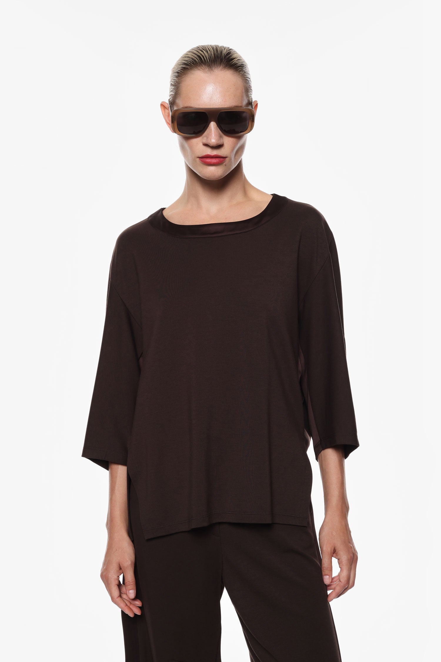 3/4 sleeves sweatshirt