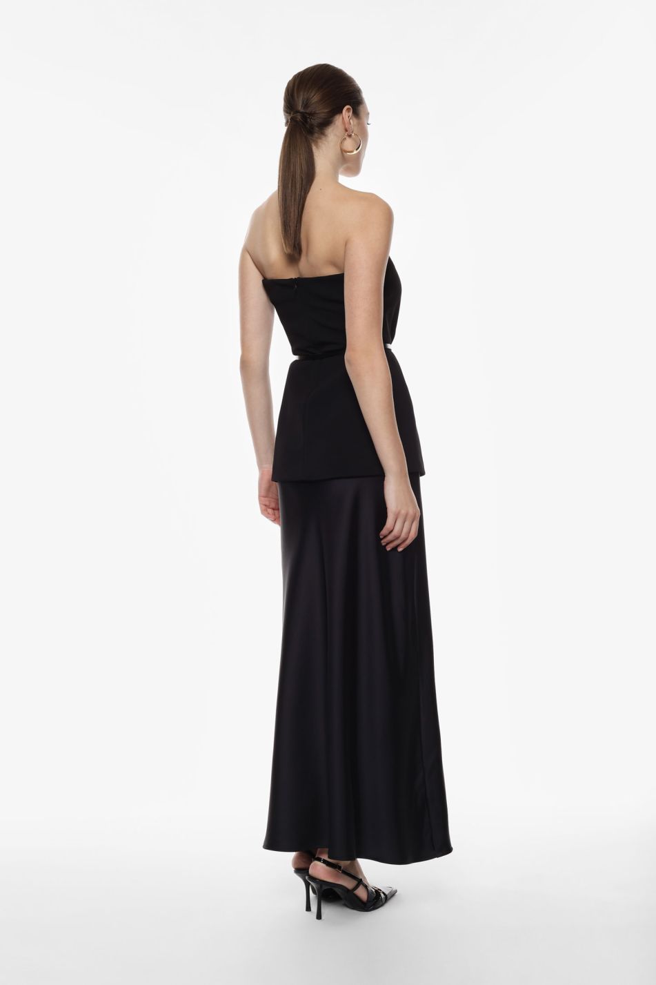 Sleeveless long dress