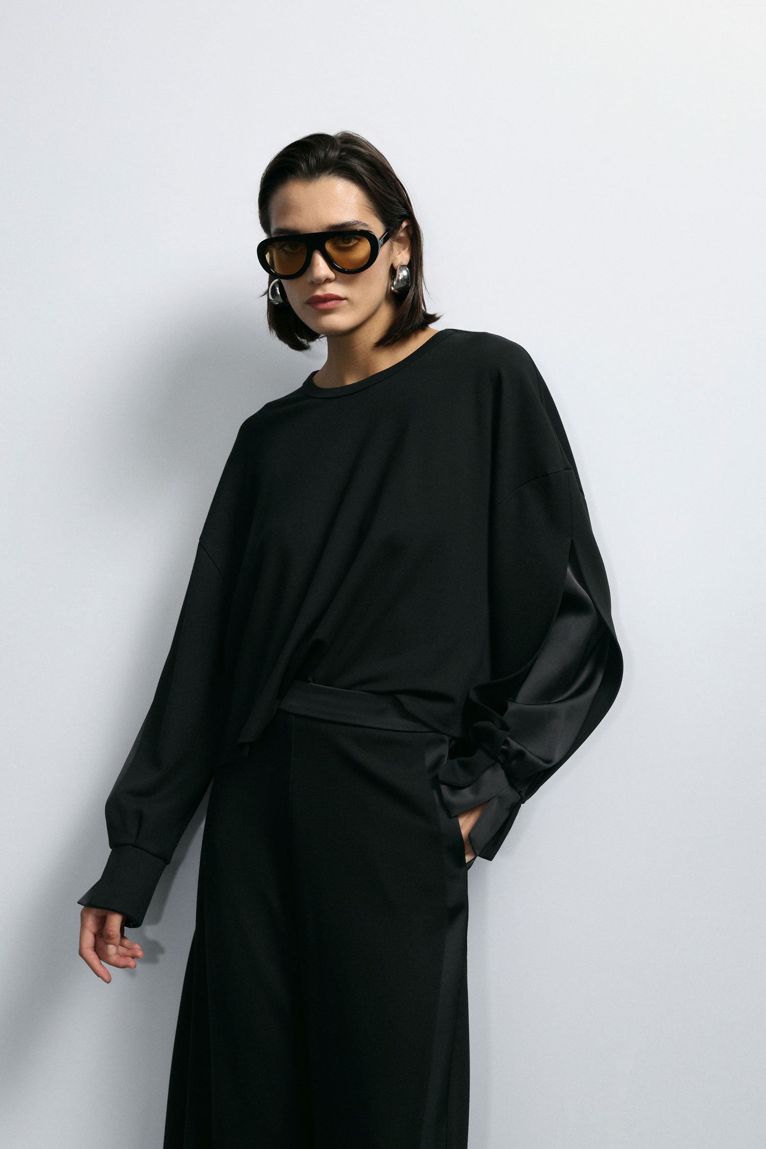Round neck sweatshirt