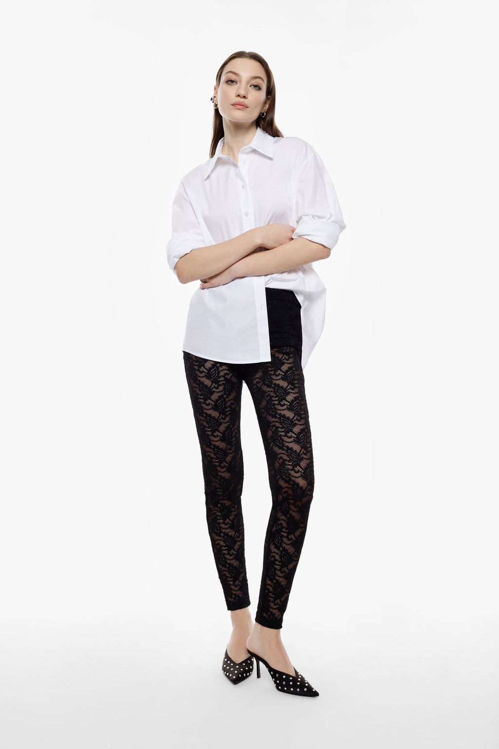 Trousers slim-fit lace
