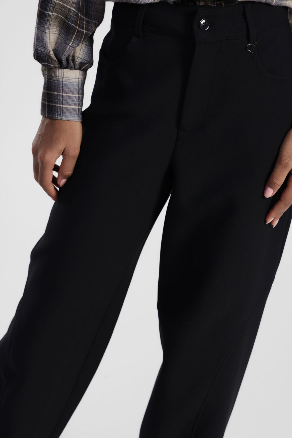 High waist trousers with pockets