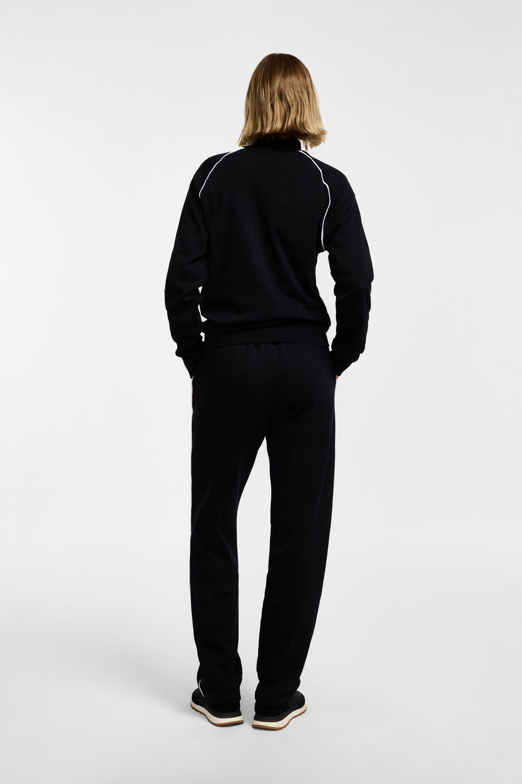 Medium rise jogging trousers