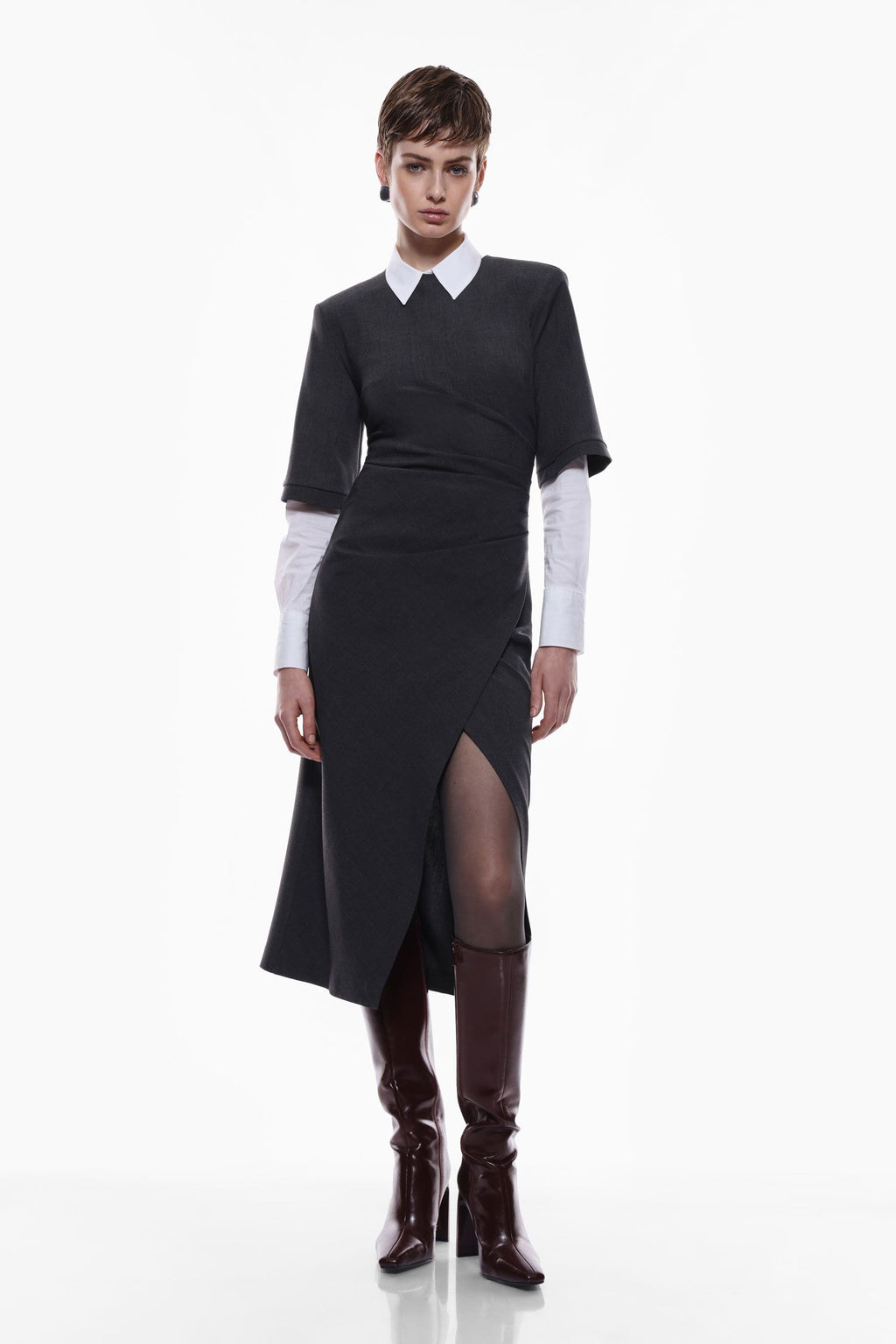 Midi dress with draping and zipper