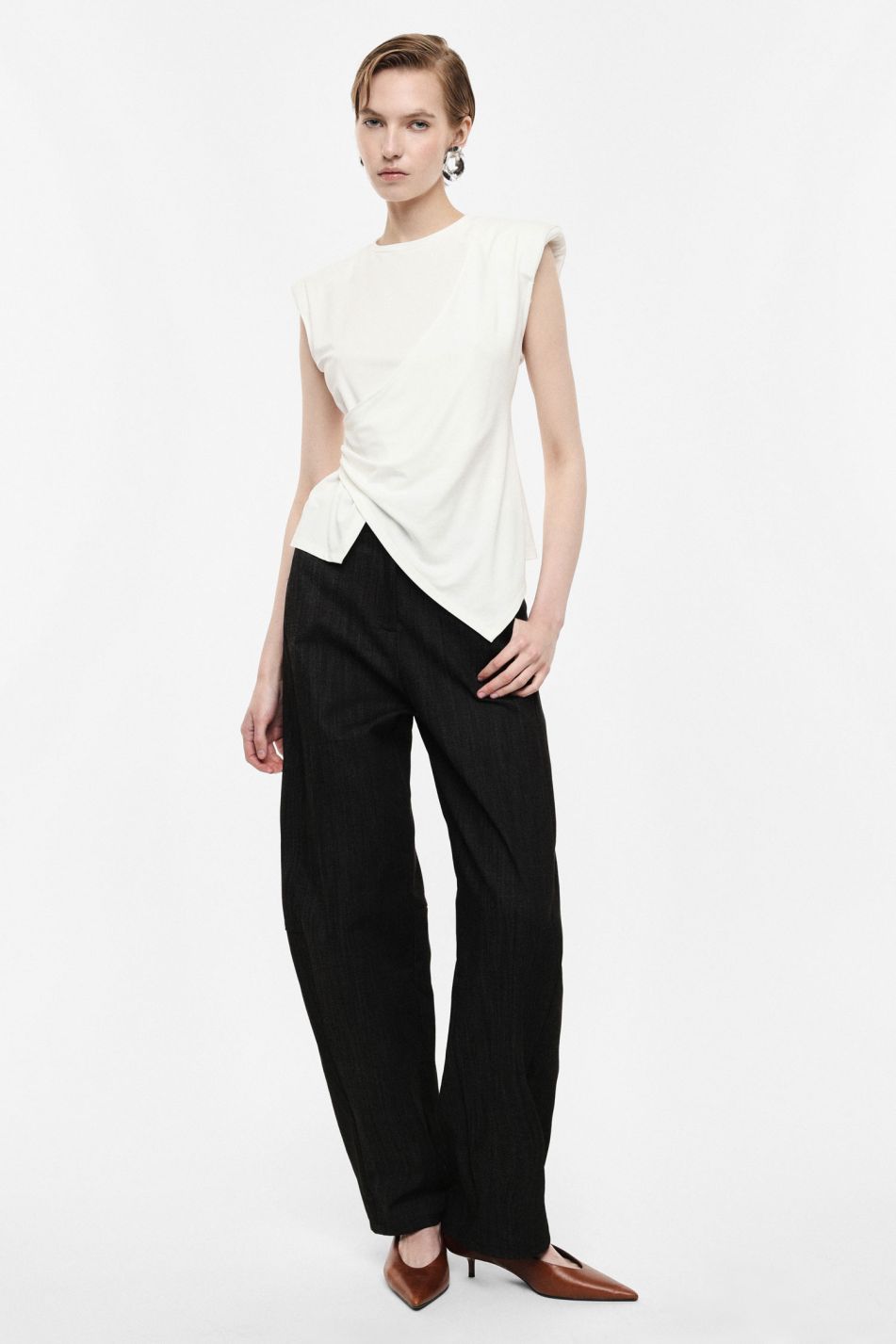 Sleeveless top