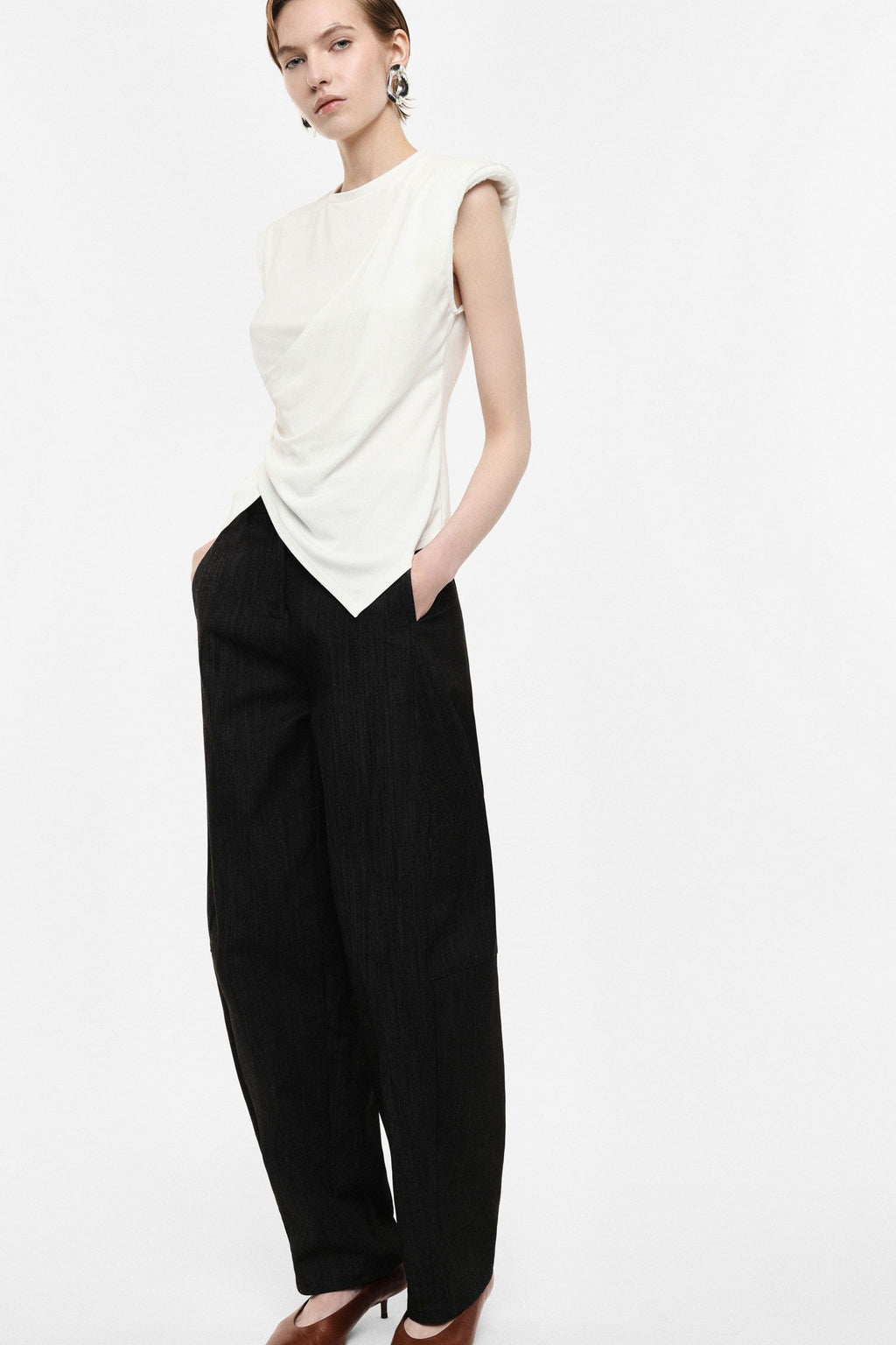 Sleeveless top