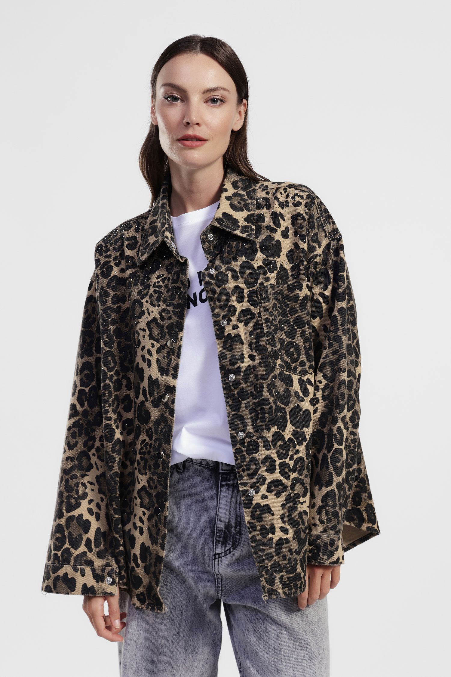 Shirt with animal print