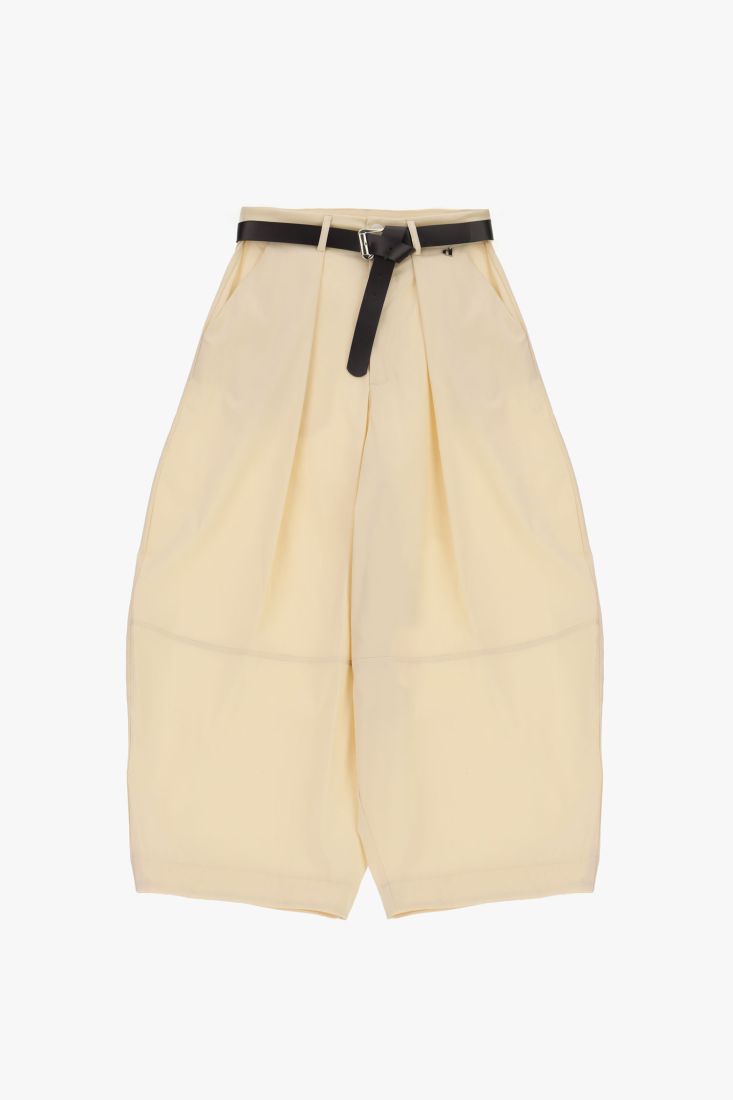 Cropped trousers