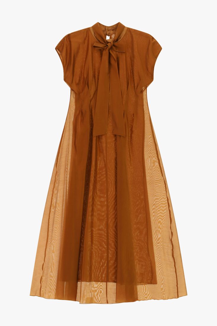 Long dress with bow collar