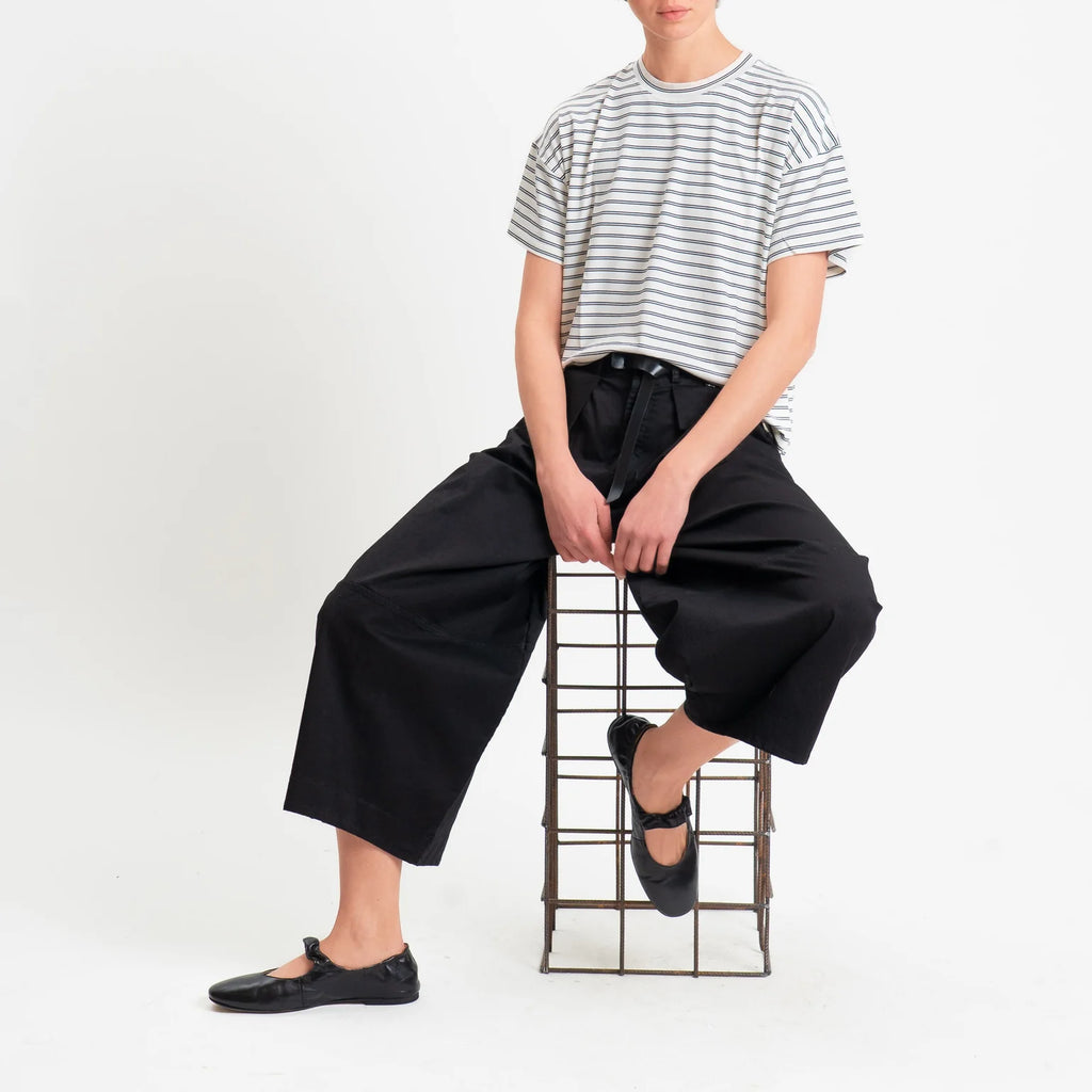 Wide-leg trousers
