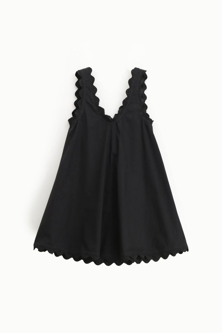 Short sleeveless dress
