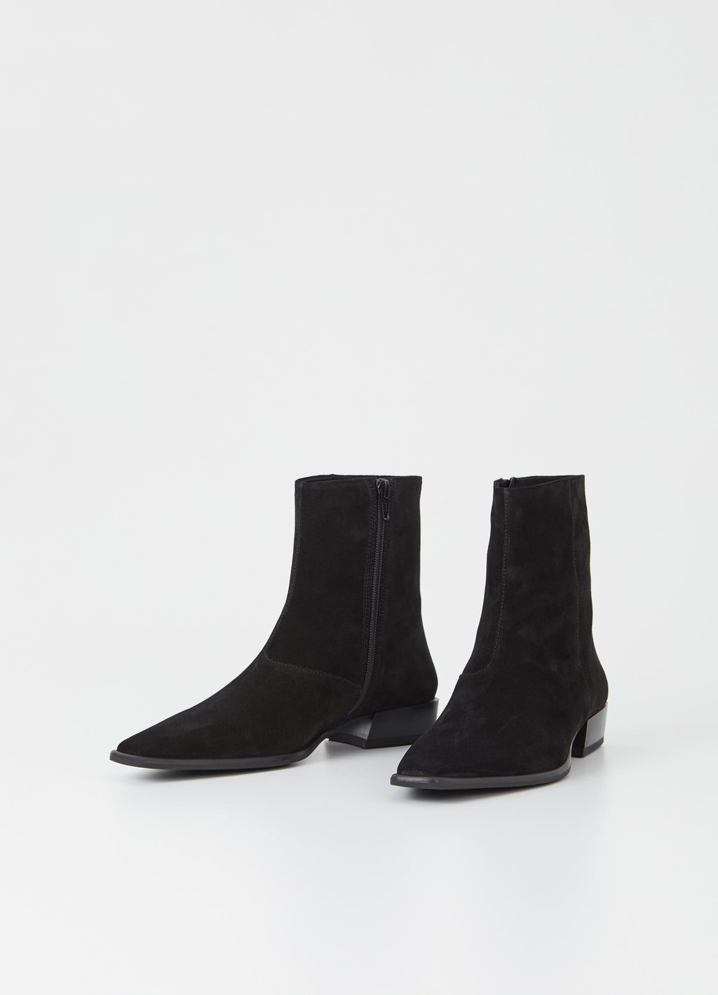 Nella suede