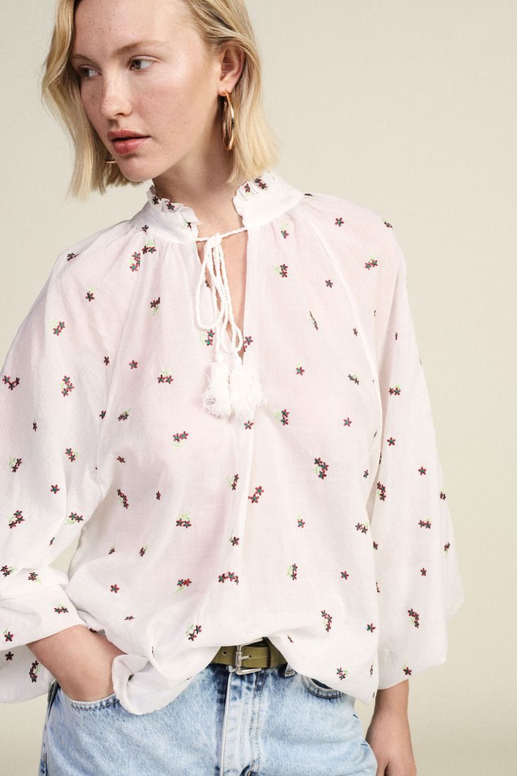 Loose fit blouse