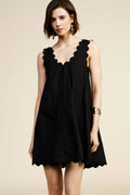 Short sleeveless dress