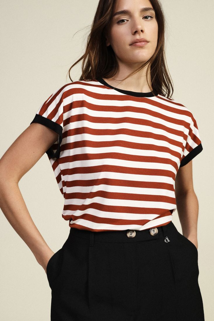 Striped sleeveless top
