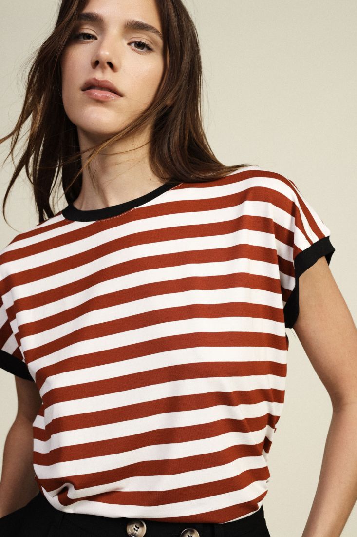 Striped sleeveless top