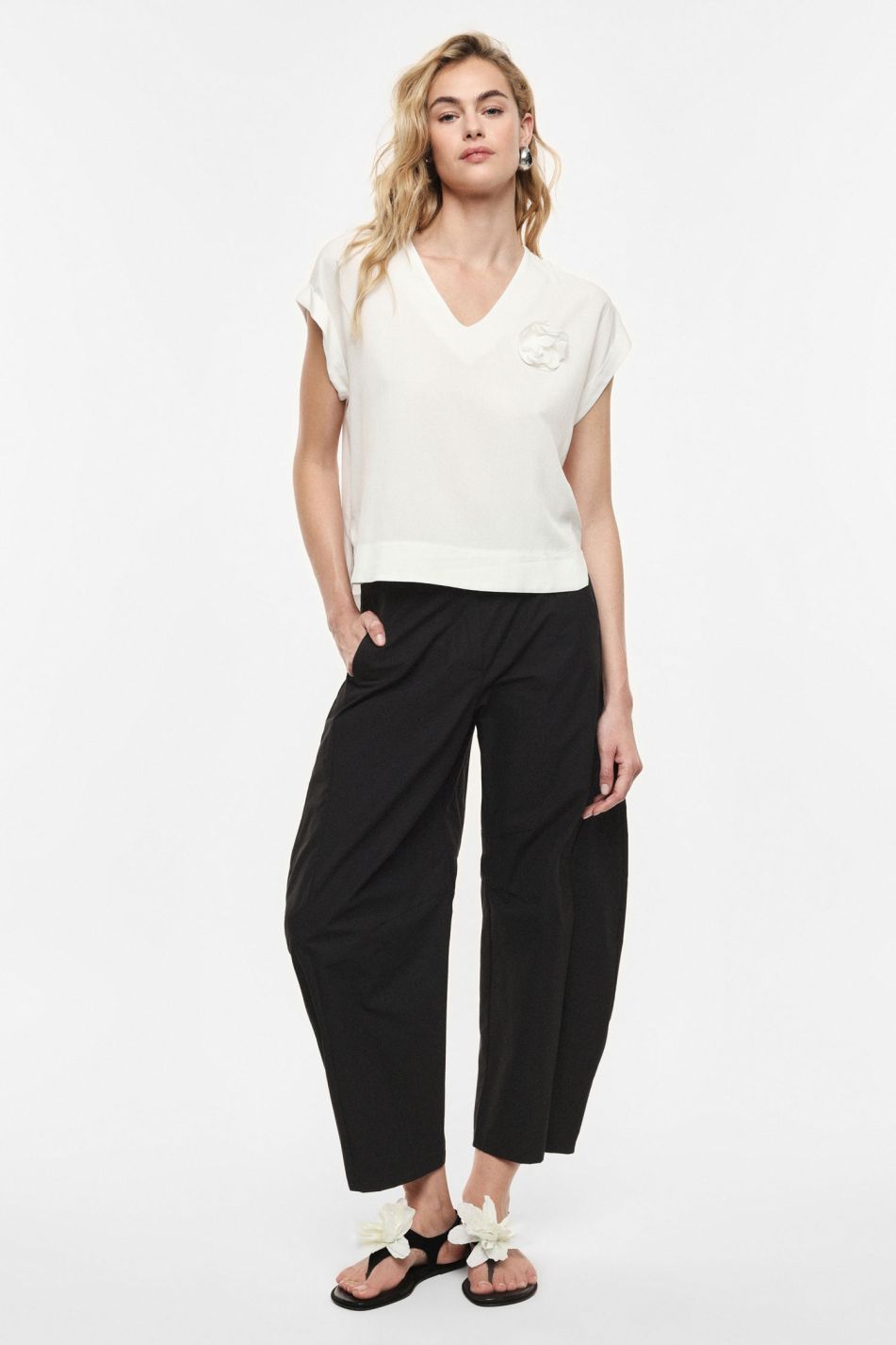 Barrel trousers