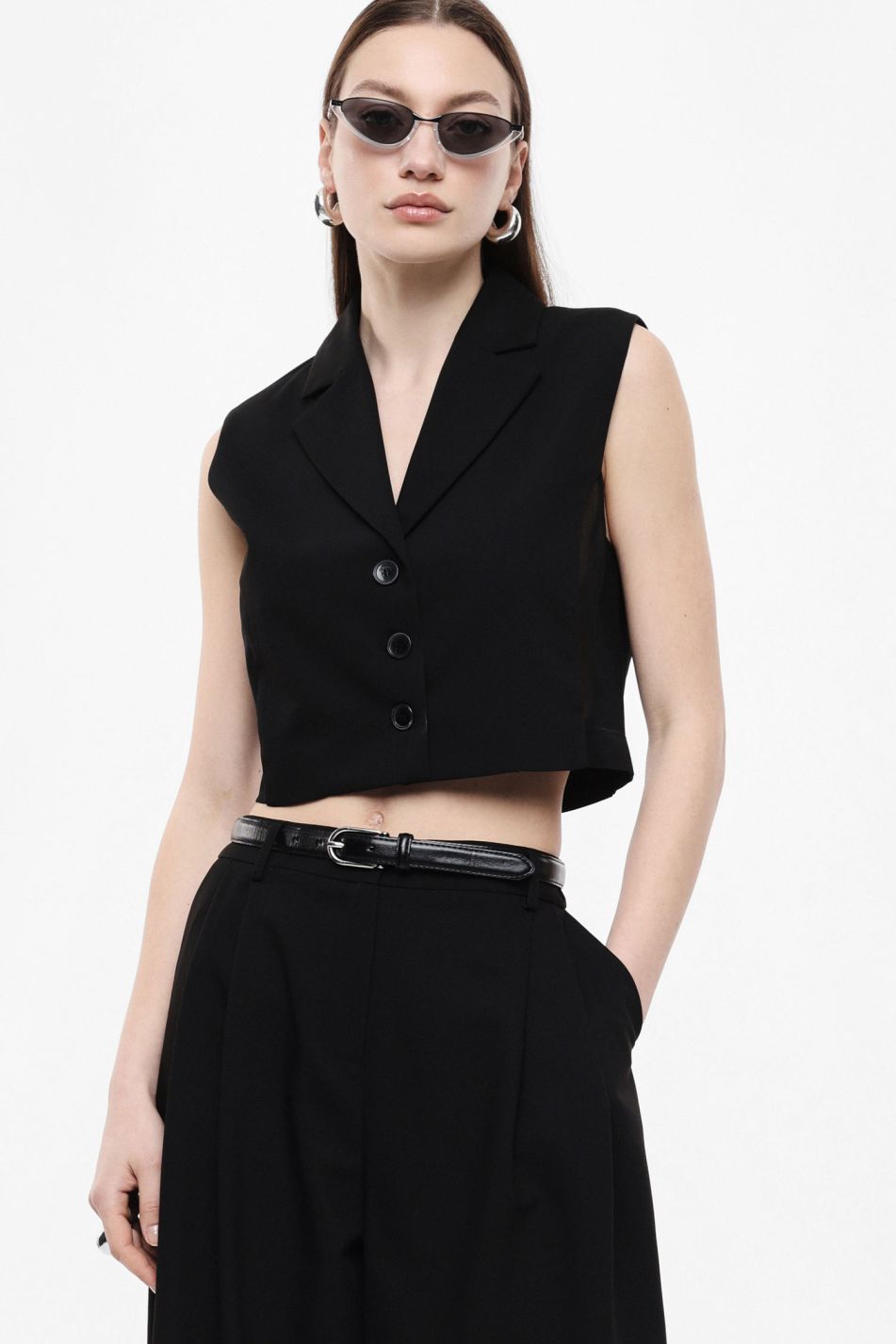 Vest cropped with mesh sides