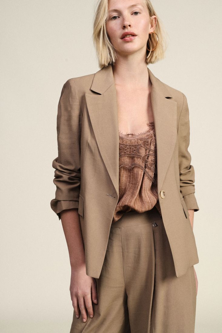 Flap pockets blazer