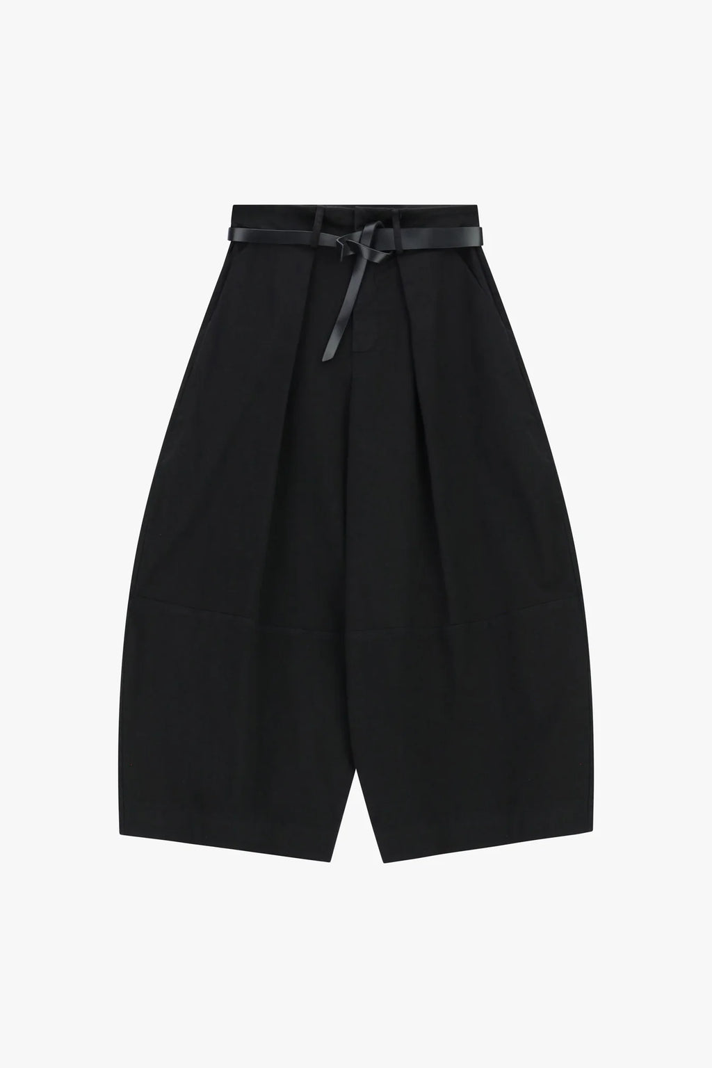 Wide-leg trousers