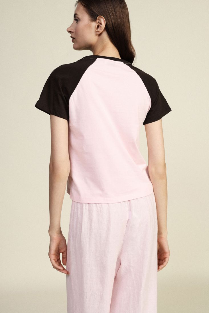 Raglan t-shirt