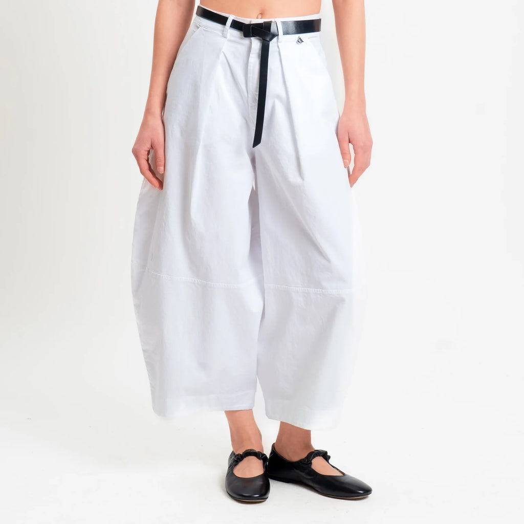 Wide-leg trousers