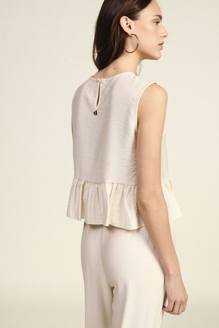 Sleeveless top