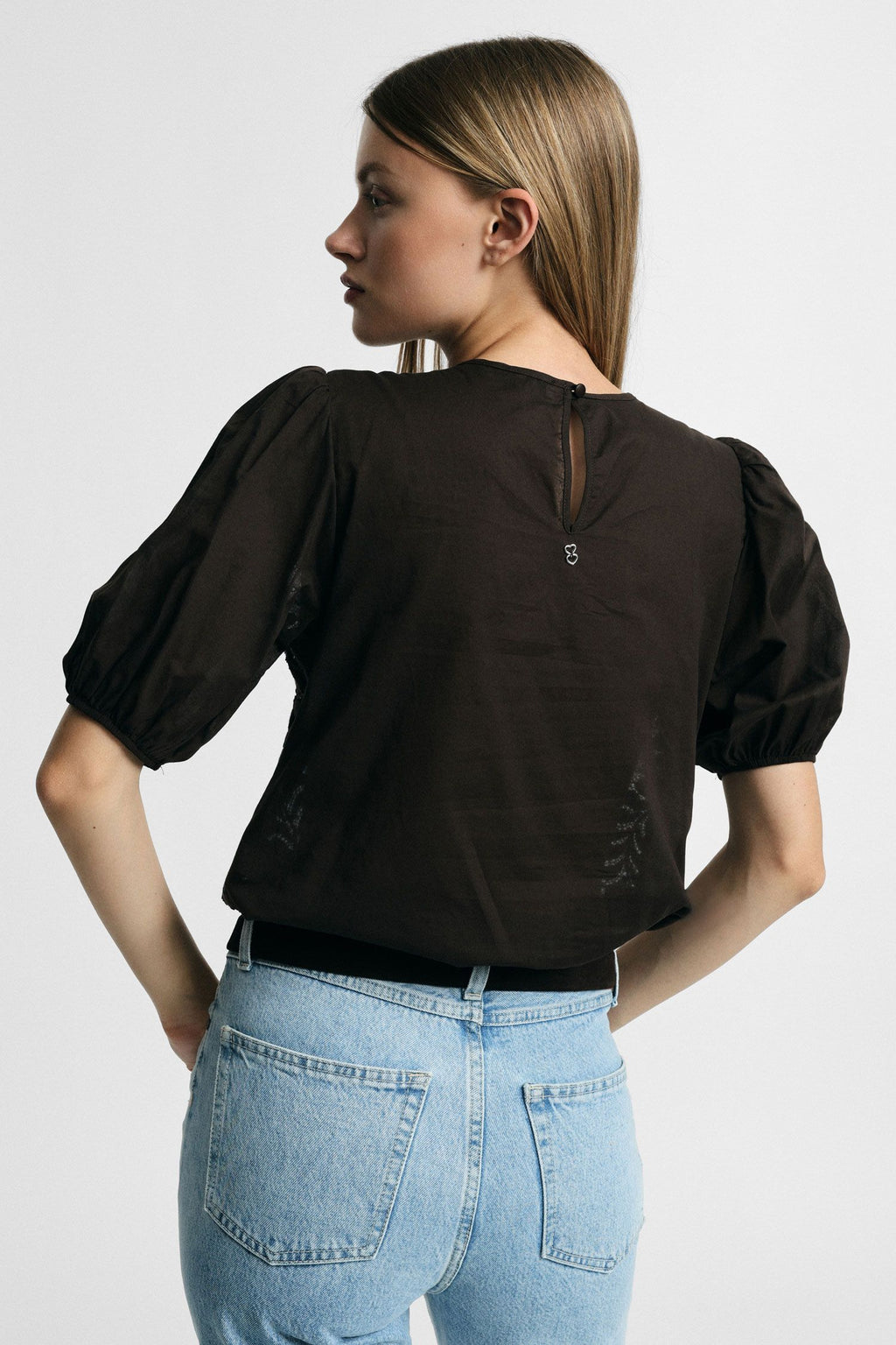 Blouse with lace detailing
