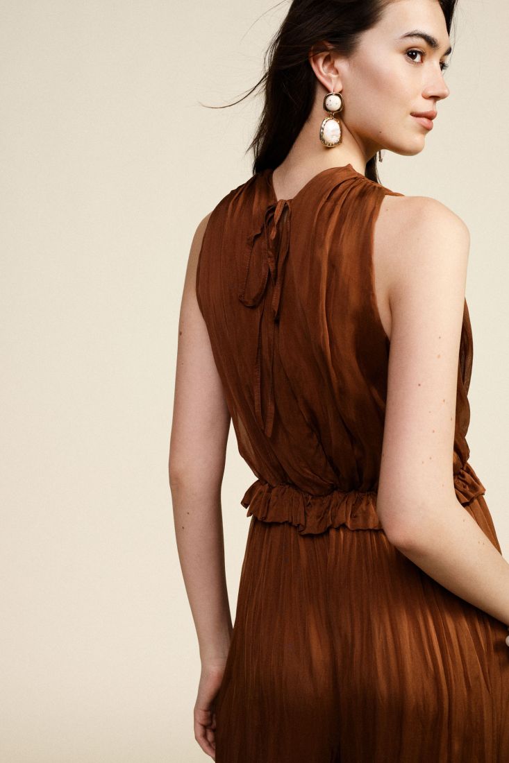 Sleeveless jumpsuit