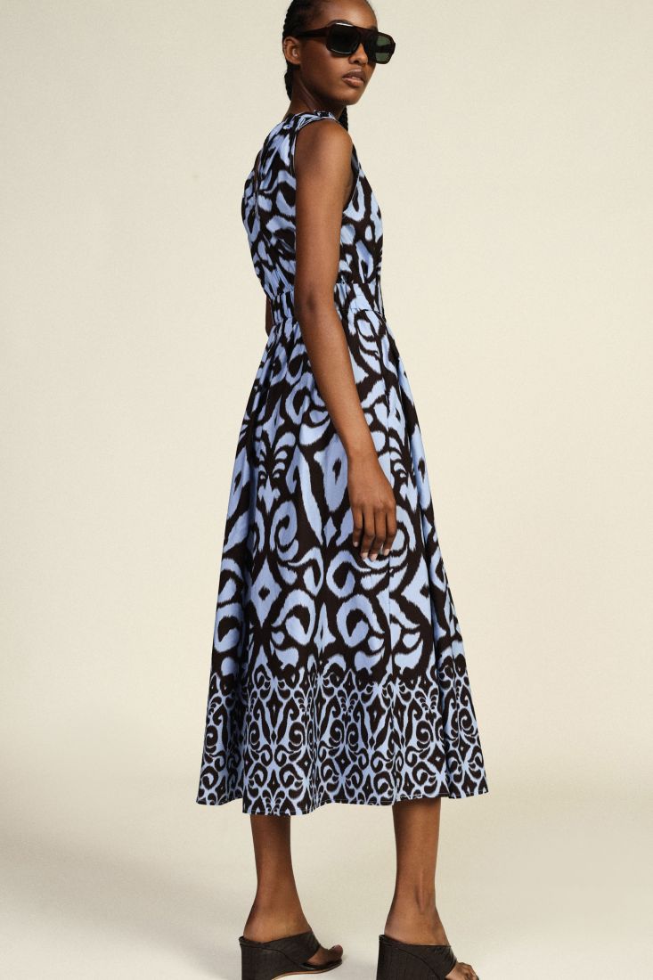 Midi dress with geometric pattern