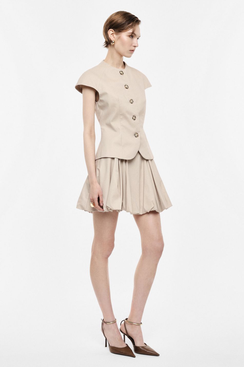 Front button vest