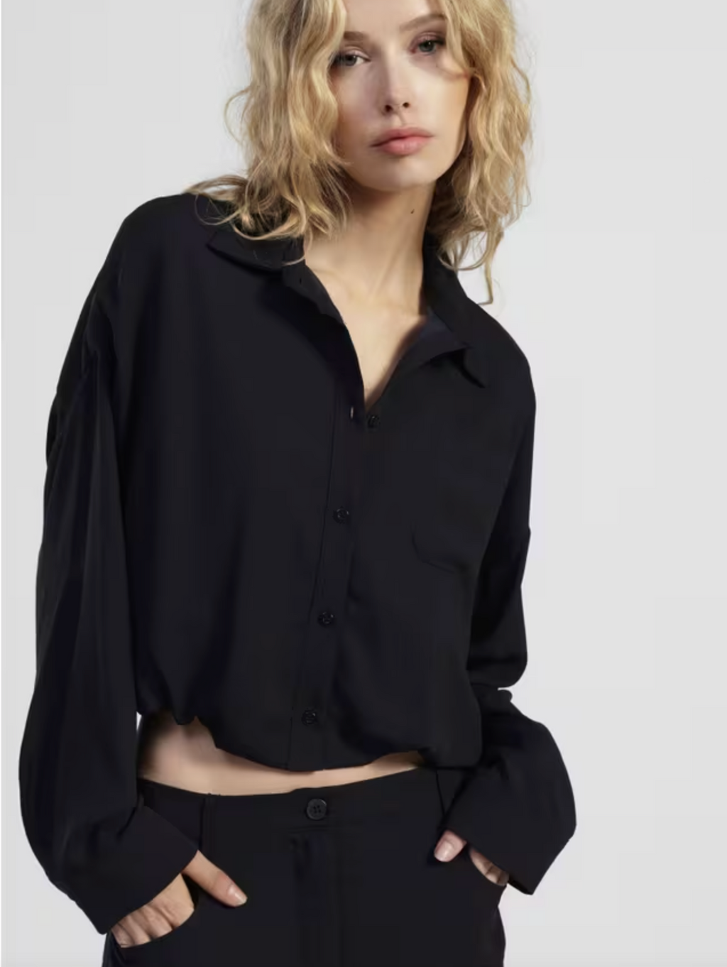 Cropped shirt