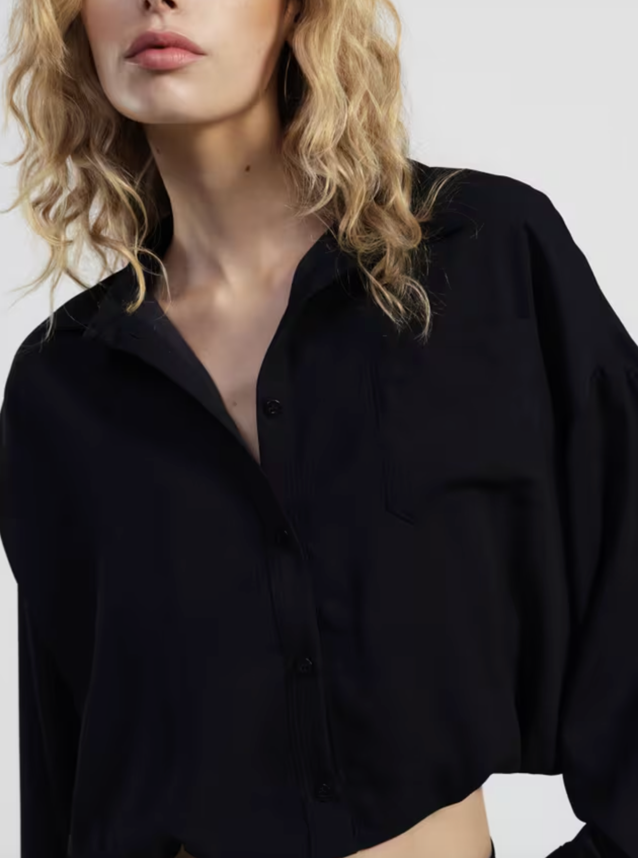 Cropped shirt