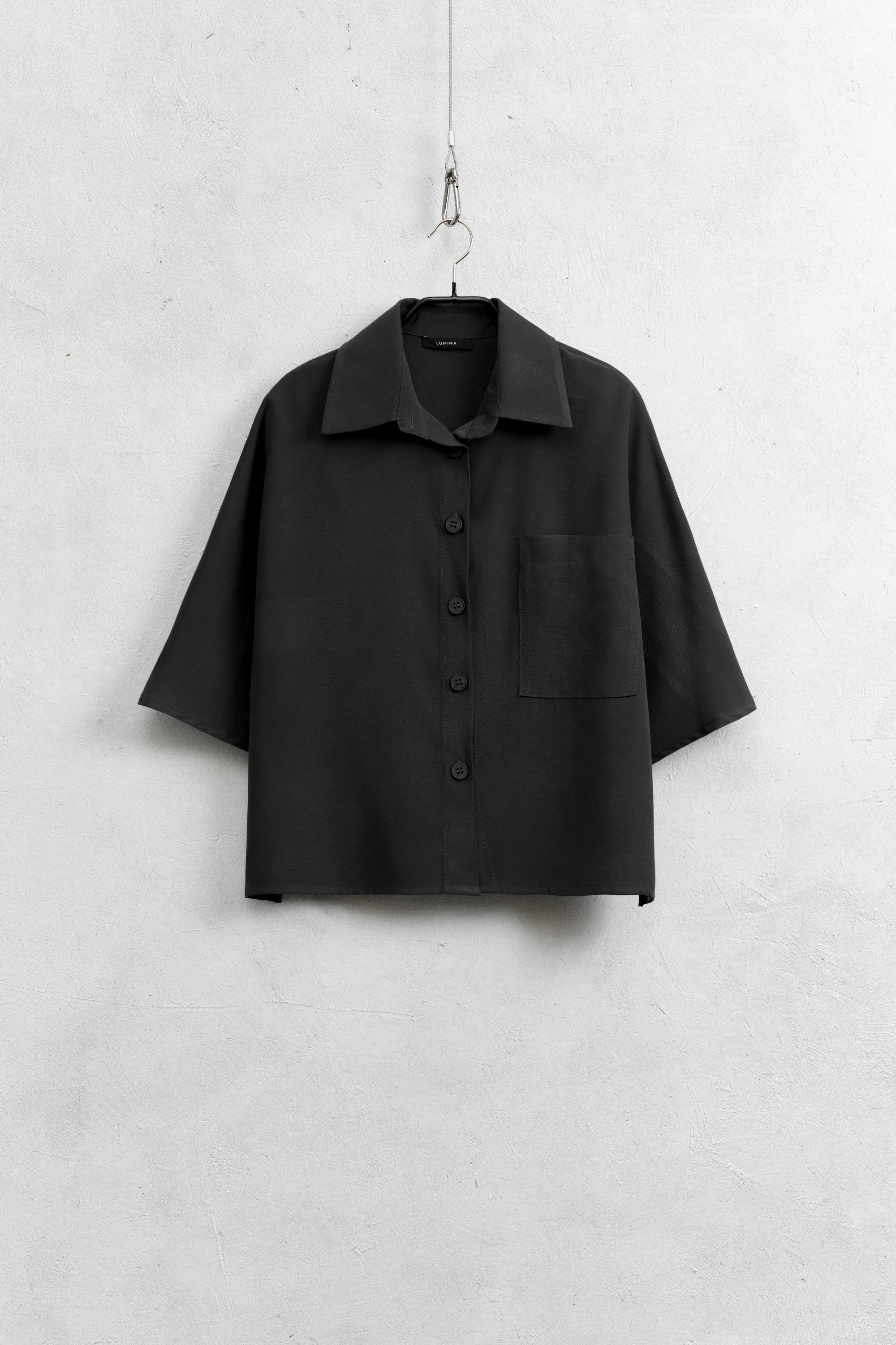 Cropped shirt