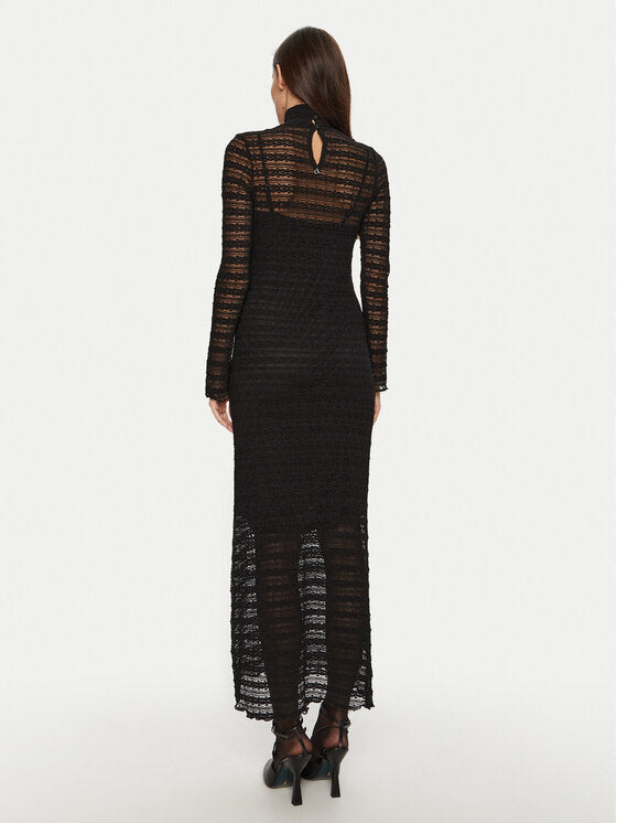 Mesh dress with lace details