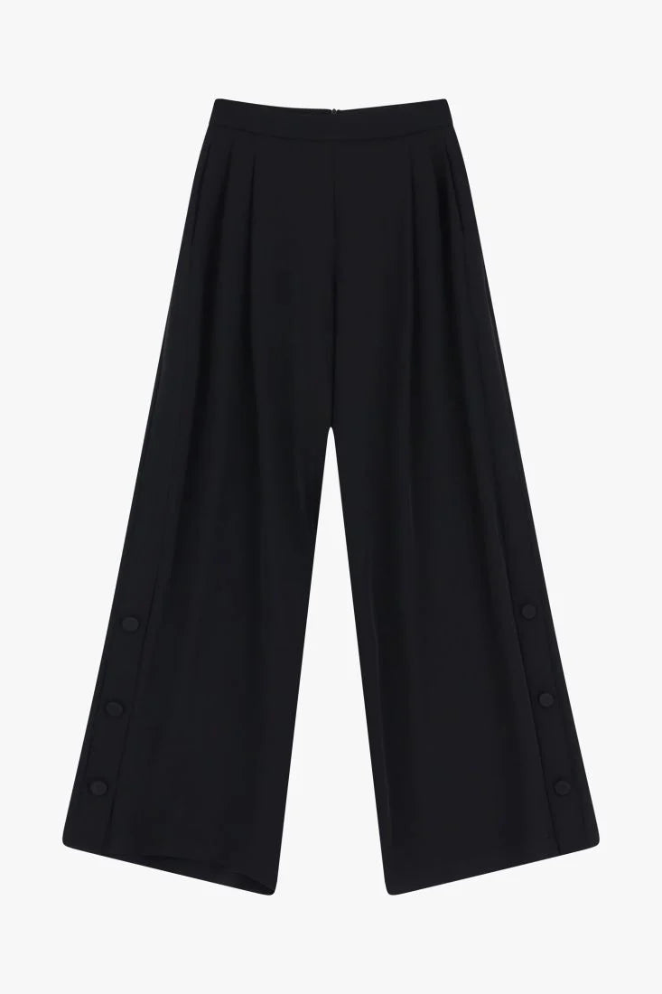 Wide-leg trousers with side buttons